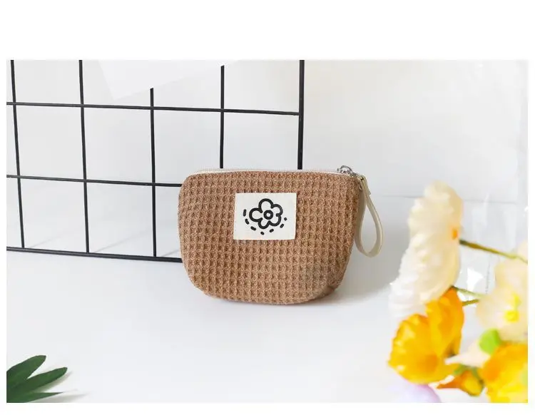 Japanese Cute Simple Waffle Change Bag Storage Bag Women's Wrist Bag