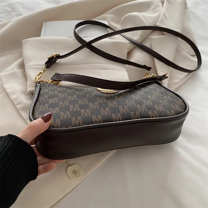 Vintage Style Handbag Crossbody Bag, Gold Letter 'M' Design Pu Leather Shoulder Messenger Bag, Synthetic Leather Tote Bag, Purse