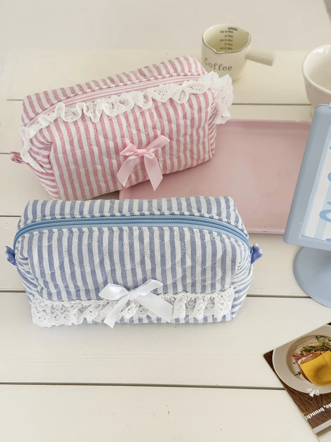 Pink Rose Sweetheart Cosmetic Storage Bag Aesthetic Cute Lace Trim Makeup Pouch Large Capacity Vintage Cosmetic Organizer Bags
