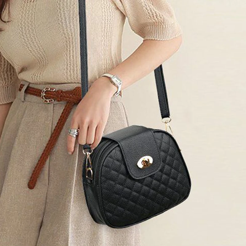 Riding Backpack for Ladies, Stylish and Fashionable Casual Women's Double-Shoulder Bag, Lightweight and Large-Capacity Handbag