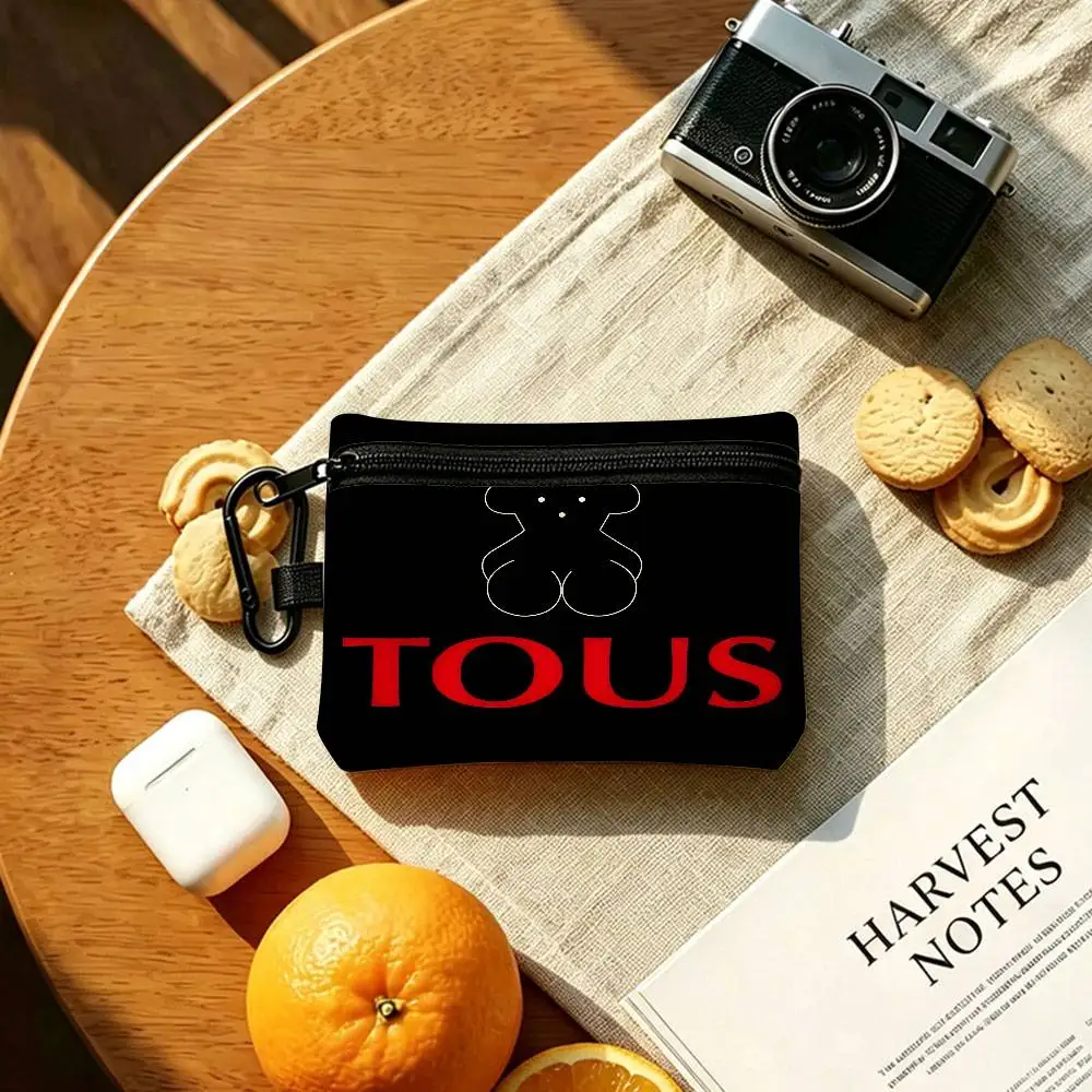 T-TOUS Sweet-Tender Portable Mini Oxford Cloth Coin Purse With Carabiner Hook Zipper Key Card Earphone Storage Wallet