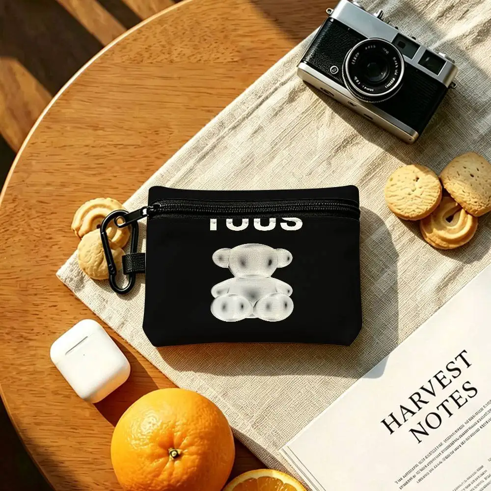 T-TOUS Sweet-Tender Portable Mini Oxford Cloth Coin Purse With Carabiner Hook Zipper Key Card Earphone Storage Wallet