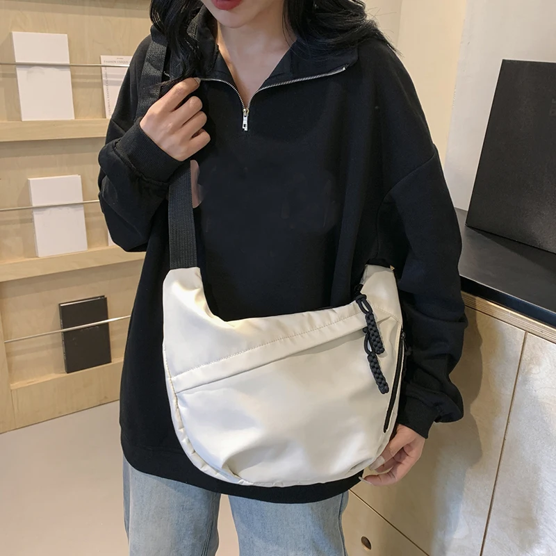 Lady's Cross-Body Phone Bag, Mini Street-Style Small Cross-Body Bag, Lightweight and Casual Shoulder Bag, Shell Bag, Trendy