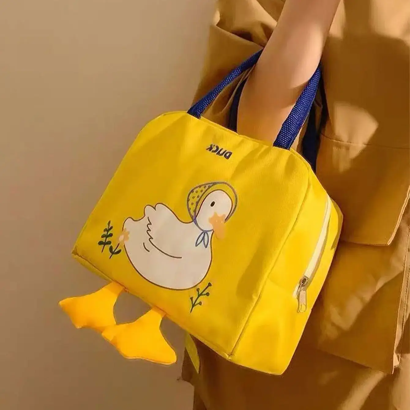 Little Yellow Duck Lunch Box Bag, Insulated Lunch Bag, Portable Student Lunch Box, Aluminum Foil Layer, Thickened, Stain-Resistant Canvas Tote Bag, 1 Piece