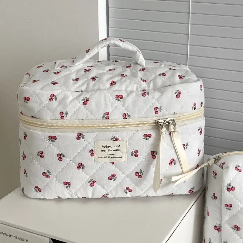 1pcs Cotton Black Flower Women Cosmetic Bag Fabric Storage Bags Small Big Capacity Travel Organzier Pouch Women Makeup Case