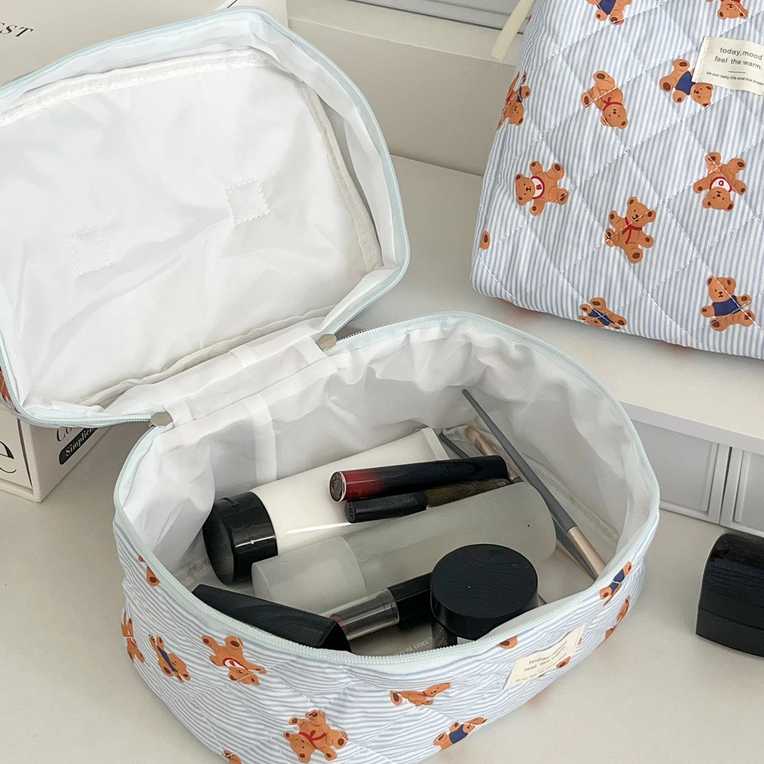 1pcs Cotton Black Flower Women Cosmetic Bag Fabric Storage Bags Small Big Capacity Travel Organzier Pouch Women Makeup Case