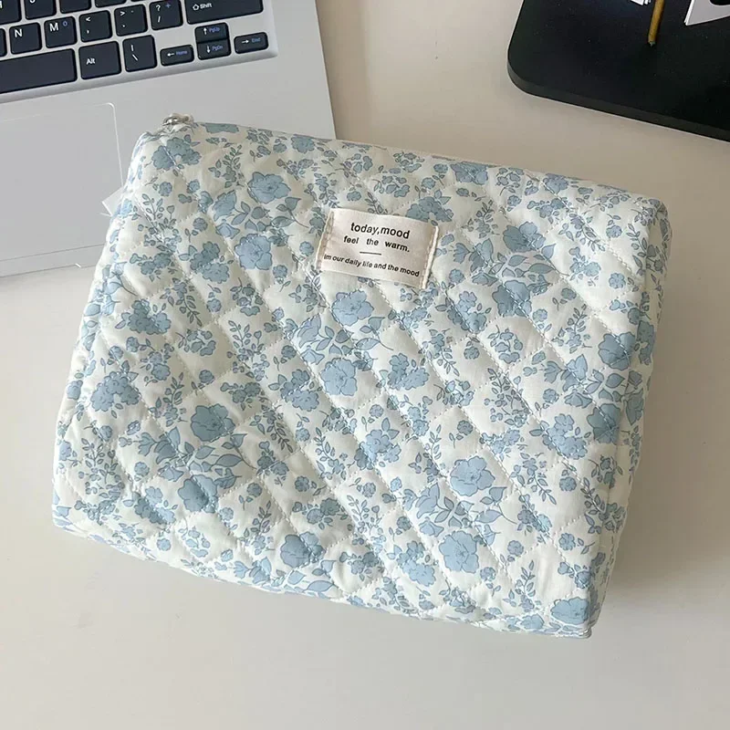 1pcs Cotton Black Flower Women Cosmetic Bag Fabric Storage Bags Small Big Capacity Travel Organzier Pouch Women Makeup Case