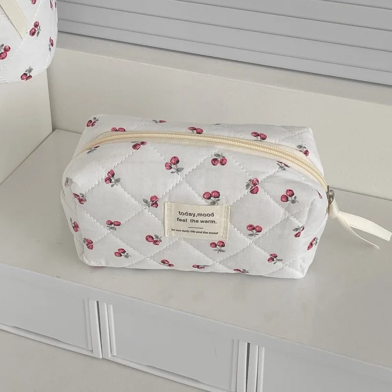 1pcs Cotton Black Flower Women Cosmetic Bag Fabric Storage Bags Small Big Capacity Travel Organzier Pouch Women Makeup Case