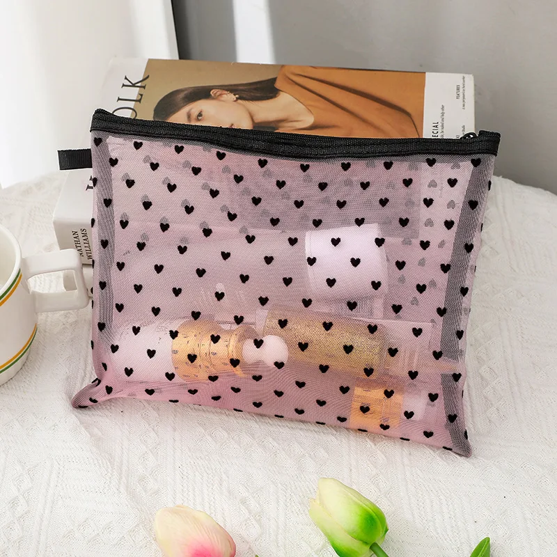 1Pcs Hot Mini Transparent Heart Makeup Bag Women Portable Lipsticks Cosmetic Storage Pouch Ins Clear Ctue Small Make Up Bag