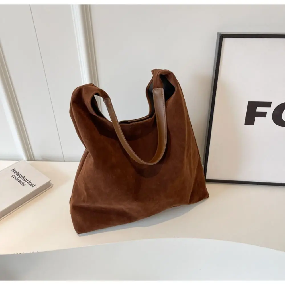 Large Capacity Suede Shoulder Bag Autumn and Winter Vintage Women's Bag Solid Color Simple Versatile Bucket Bag