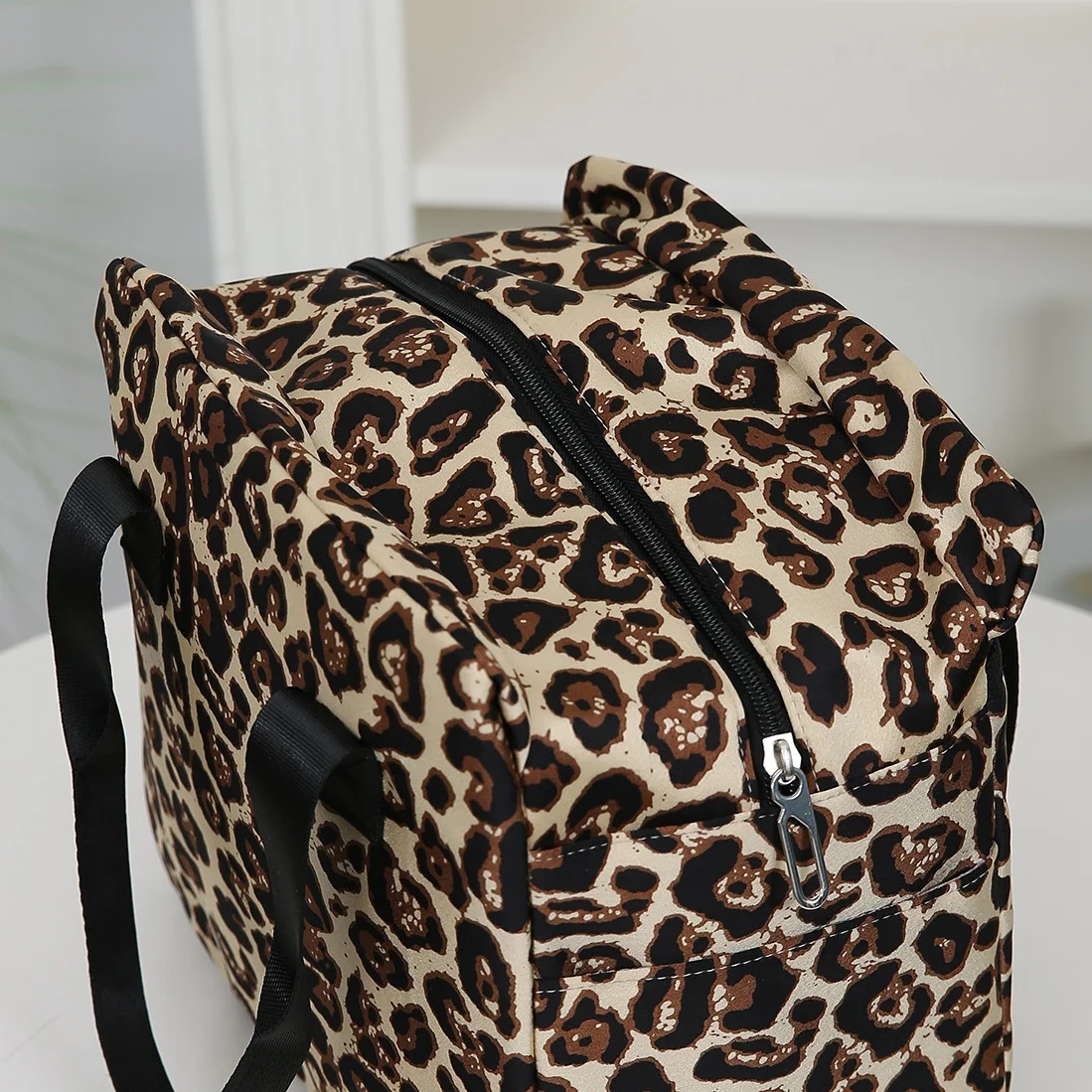 Thickened Nylon Fabric Lunch Bag with Aluminum Foil Inner Large Capacity Portable Lunch Box Storage Bag for Work Picnic Scho