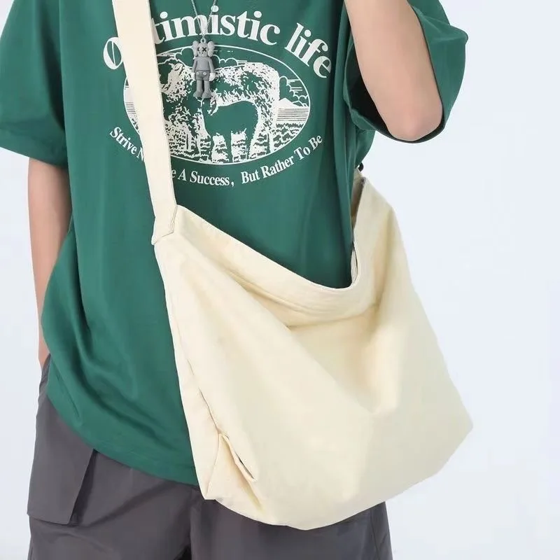 Spring 2026 Japanese Style Canvas Messenger Bag for Men Retro Thickened Sturdy Free Shipping