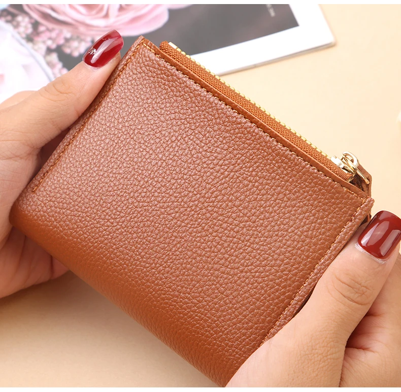 Factory Wholesale Short Women's Zipper Wallet Matte Versatile Purse Versatile Multi-Card Slot Small Money Clip Storage Bag