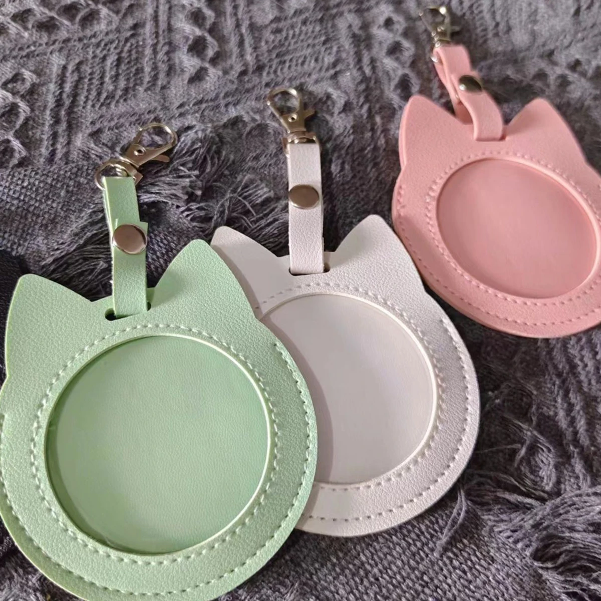 Portable Round Badge Storage Bag - Protective Case & Display Pouch, Cute Anime Bag Accessory for Badge Collection & Daily Carry