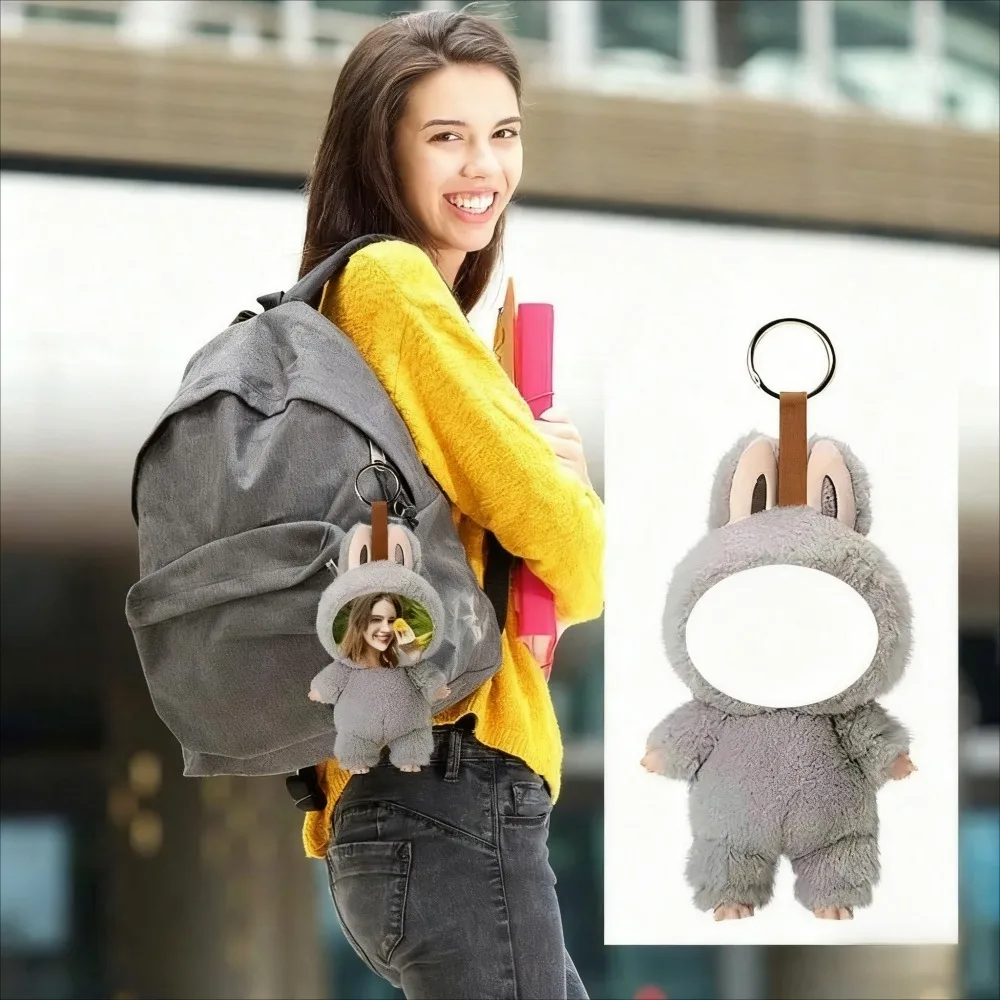 Hilarious Ye Meme Keychain Layeye Keychain Basketball Star Meme Plush Pendant Funny Rapper Bag Accessory Fans Backpacks Gifts