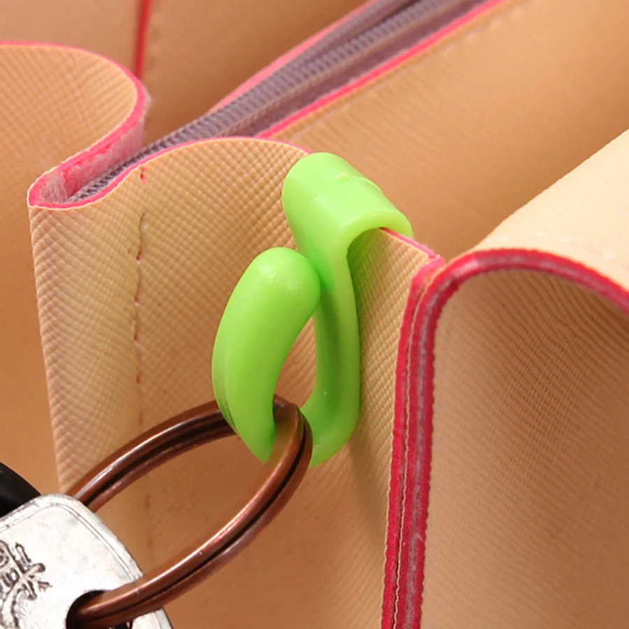 Wall-Mounted Bag Hooks - Easy Install Plastic Key Organizers for Handbags, Prevent Lost Keys, Durable & Lightweight, Versatile S
