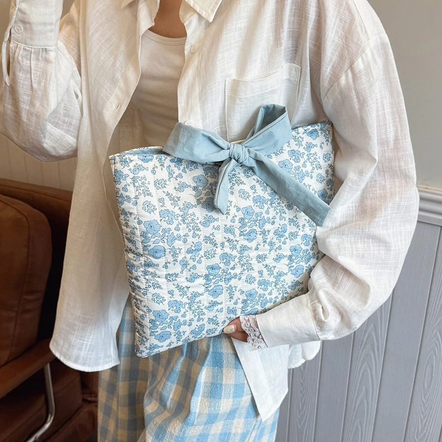 1PC Floral Quilted Makeup Bag with Bow Large Capacity Multifunctional Practical Lightweight College Style Unsealed Lined