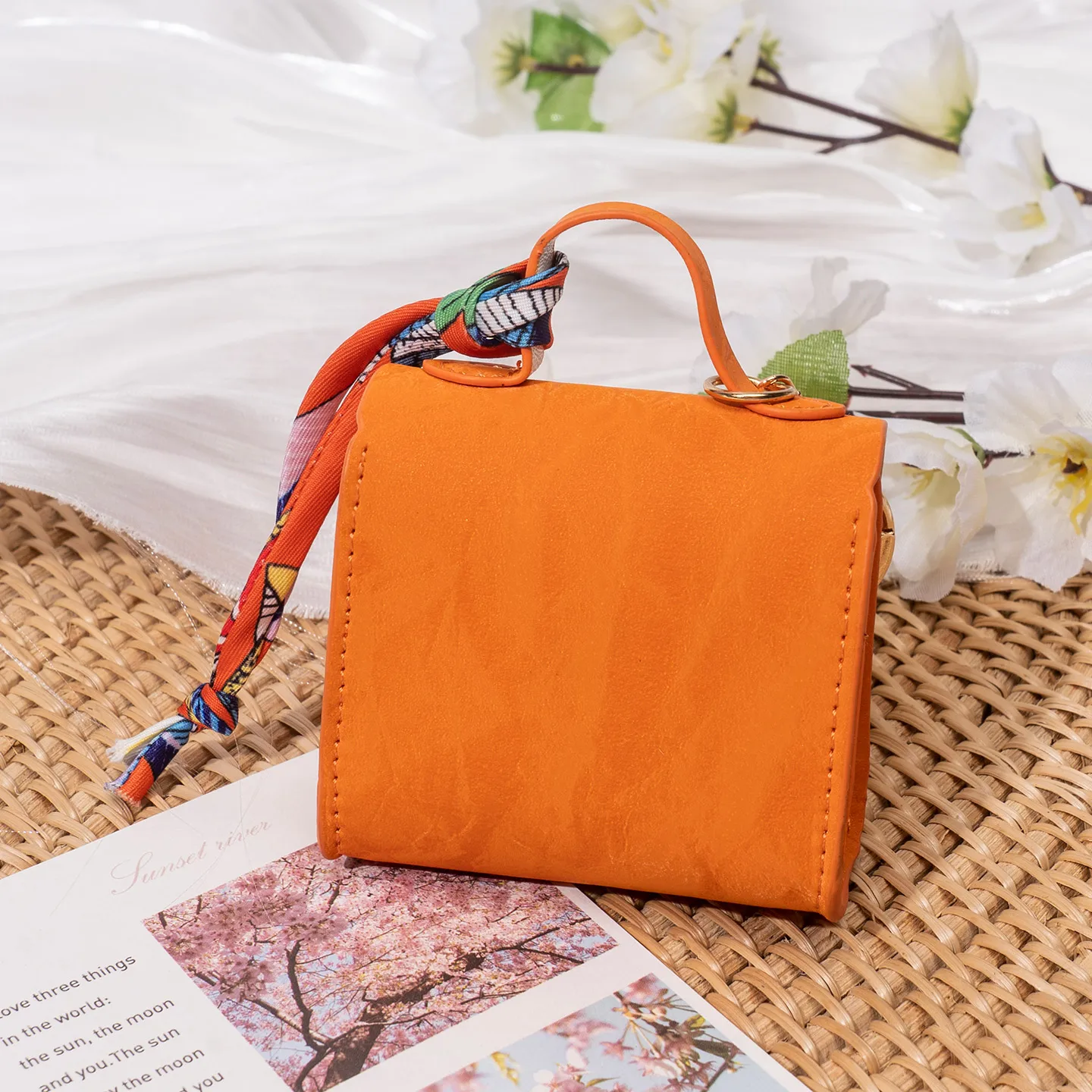 Light Luxury High-end Coin Purses Fashionable Exquisite Bag Accessories New Silk Scarf Bracelet Portable Mini Keychain Pendants