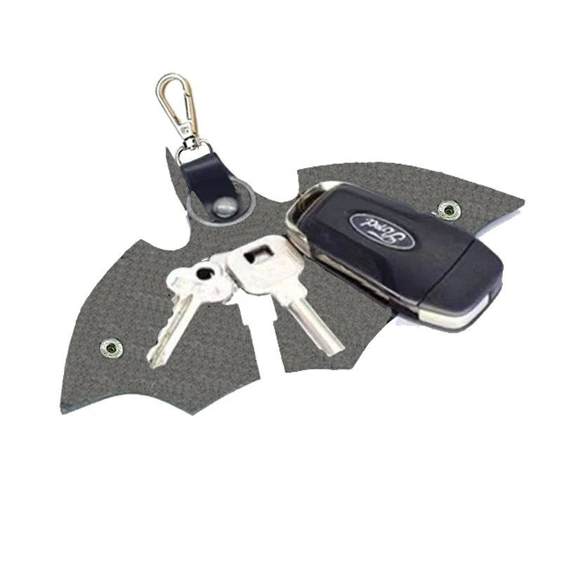 Neutral Style Men's and Women's Key Ring Pendant with Halloween Bat Wing Handmade Accessory - Simple and Unique Key Ring Accesso