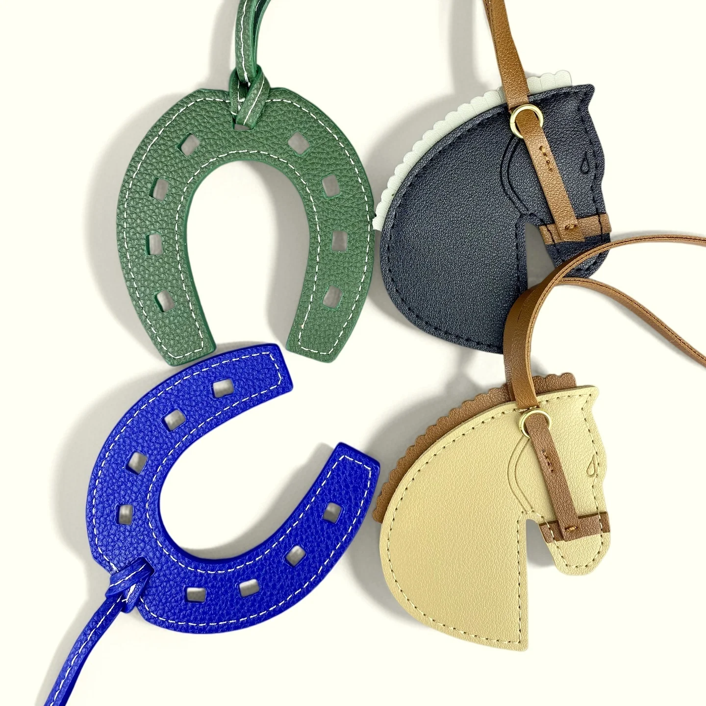Horse Head Horseshoe Bag Charm, Equestrian Purse Accessory Gift, Handmade PU Leather Pony Ornament for Bags, Vintage Horse Gifts