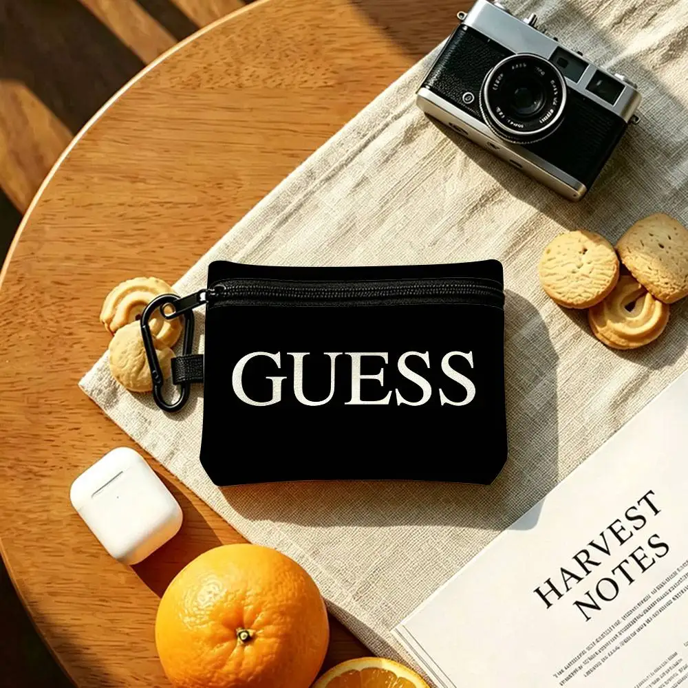 Blak G-Guess-s Logo Lightweight Oxford Fabric Coin Purse Carabiner Hook Design Mini Card Key Organizer Bag