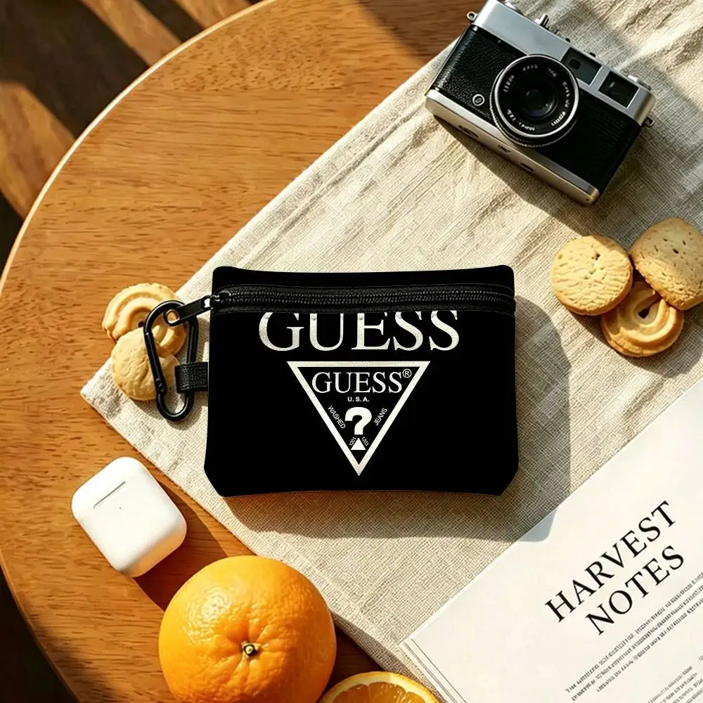 Blak G-Guess-s Logo Lightweight Oxford Fabric Coin Purse Carabiner Hook Design Mini Card Key Organizer Bag
