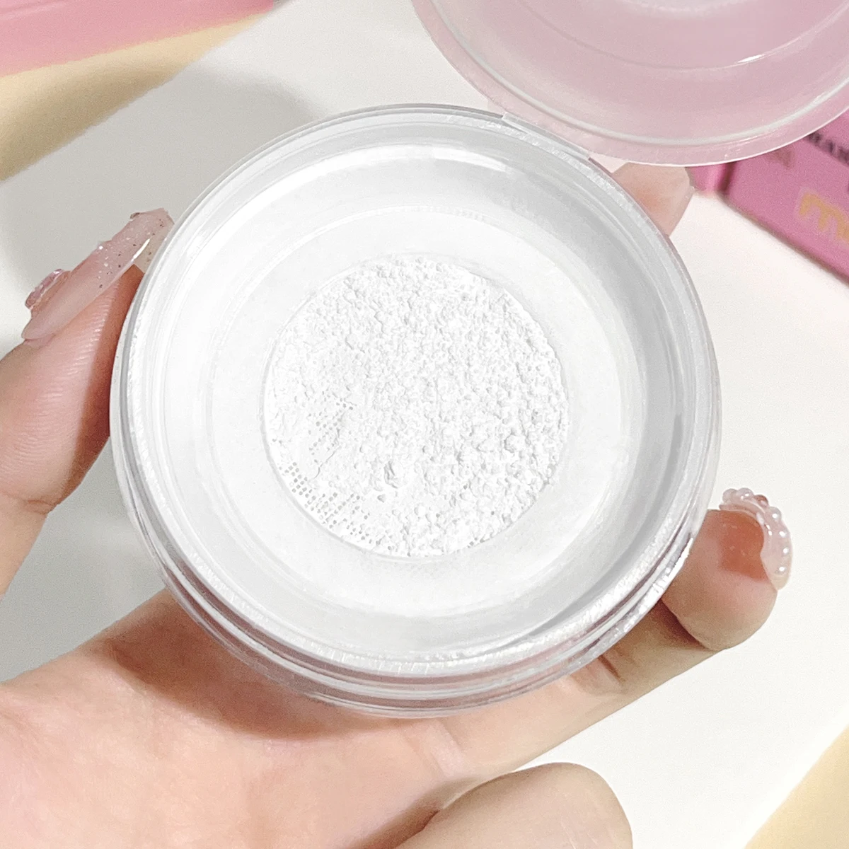 Setting powder, oil control, waterproof, sweat-proof, no makeup removal, brightening, invisible pore concealer, facial makeup lo