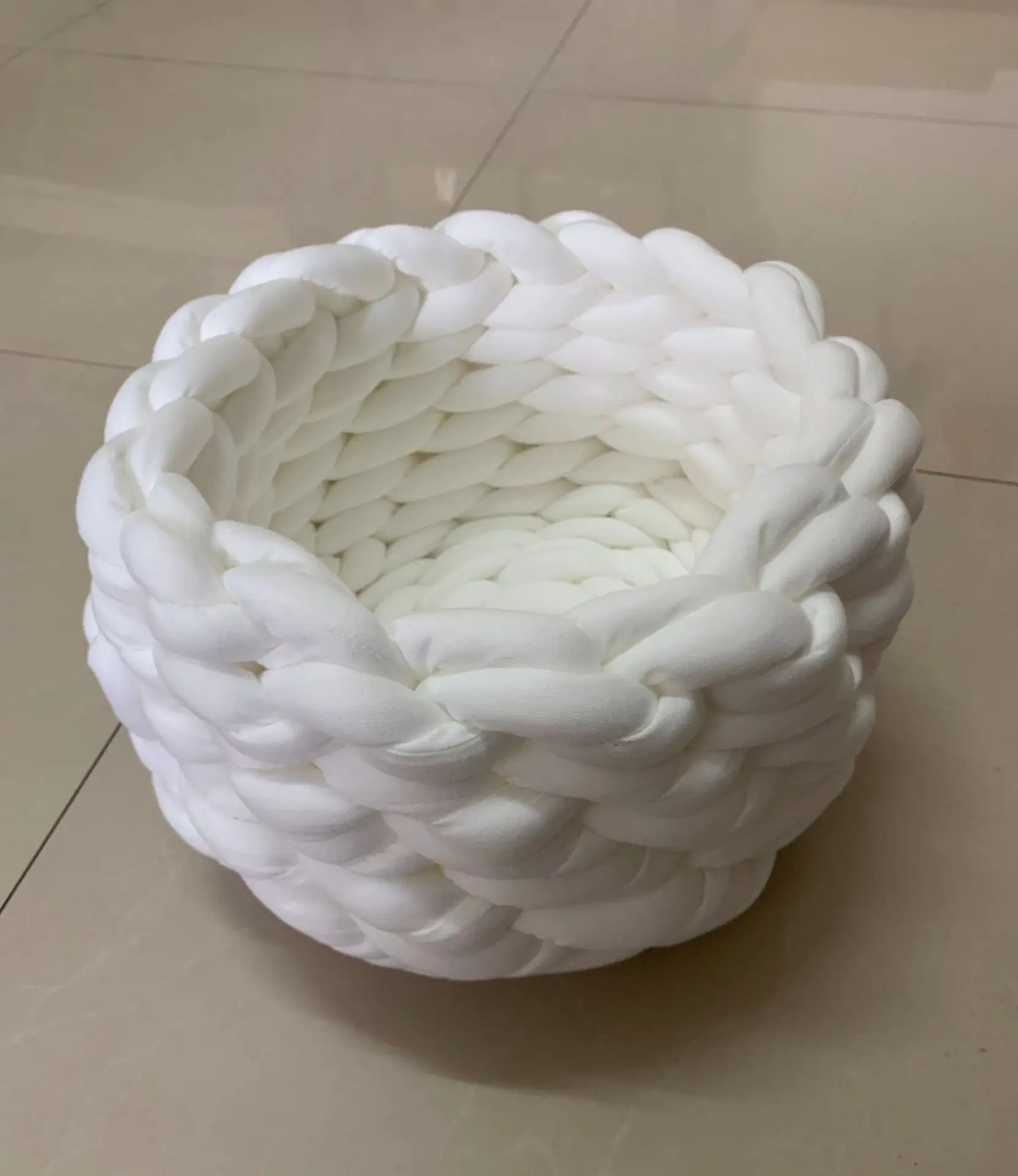 Super Cat Bed Warm Sleeping Cat Nest Soft Long Weave Strap Pet Dog Bed for Dogs Basket Cushion Cat Bed Cat Mat Animals Sleeping