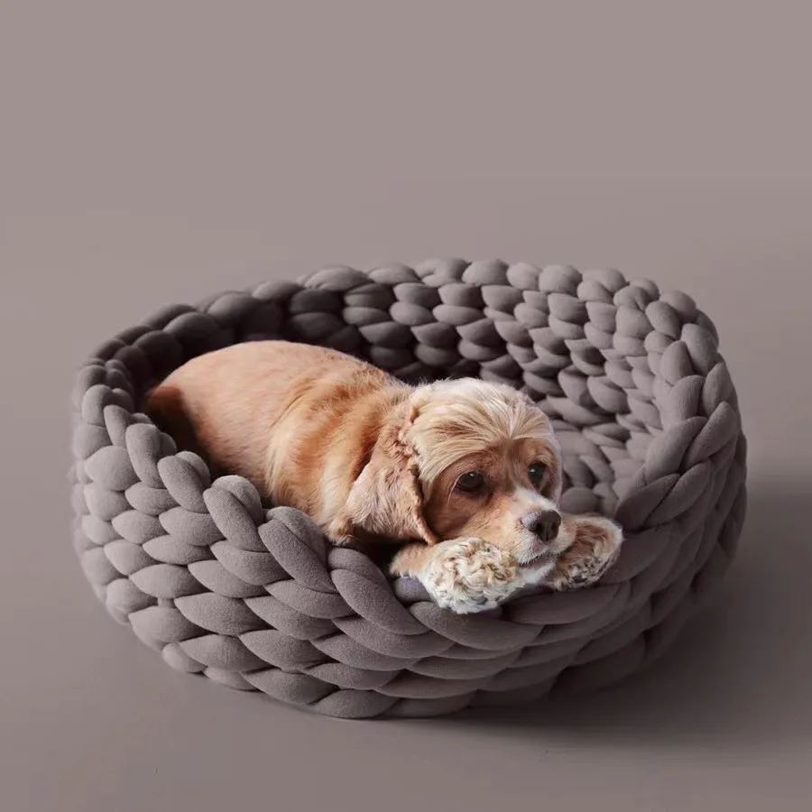 Super Cat Bed Warm Sleeping Cat Nest Soft Long Weave Strap Pet Dog Bed for Dogs Basket Cushion Cat Bed Cat Mat Animals Sleeping