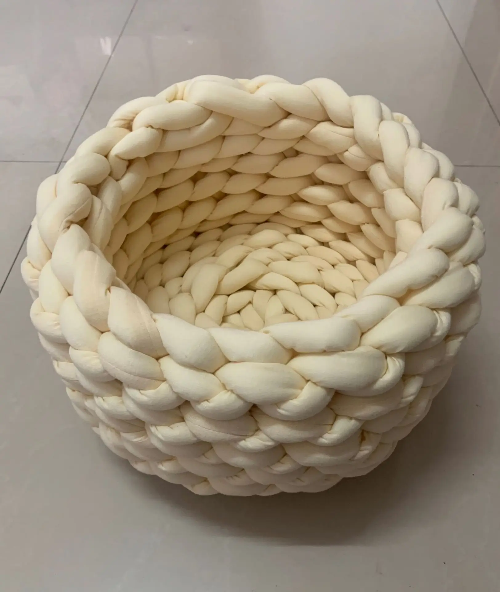 Super Cat Bed Warm Sleeping Cat Nest Soft Long Weave Strap Pet Dog Bed for Dogs Basket Cushion Cat Bed Cat Mat Animals Sleeping