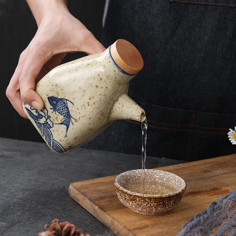 350ML Japanese Style Ceramic Oil Olive Dispenser Soy Sauce Pot Small Vinegar Pot Sauce Jar Oil Bottle Tableware Seasoning Bottle