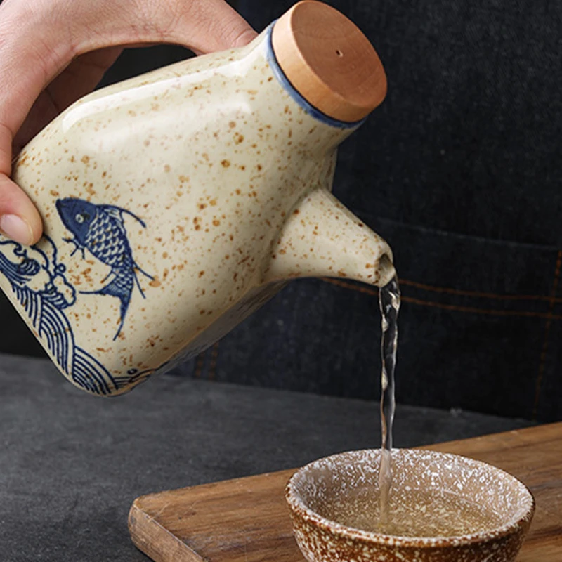 350ML Japanese Style Ceramic Oil Olive Dispenser Soy Sauce Pot Small Vinegar Pot Sauce Jar Oil Bottle Tableware Seasoning Bottle