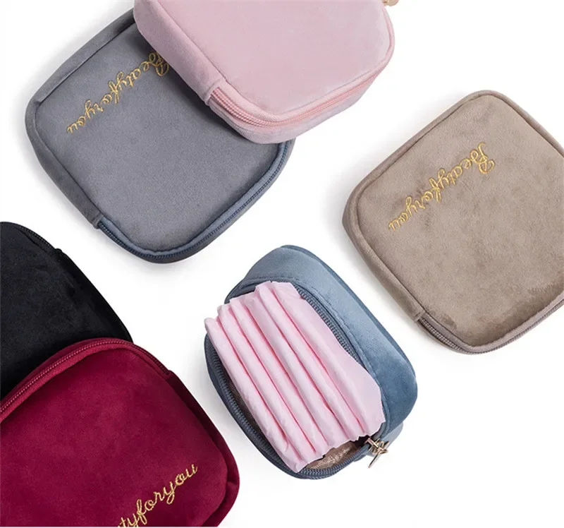 Women's Cosmetic Bag Zipper Velvet Letter Embroidery Solid Make Up Pouch for Cosmetics Toiletry Case Female Make Up Bags