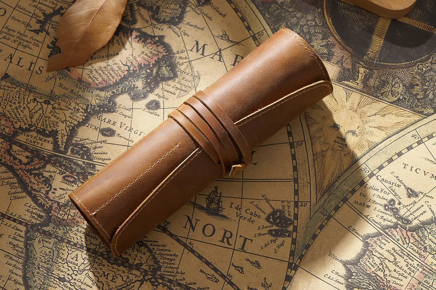 Retro Leather Pen Curtain Simple Pencil Case Roll Up Pen Curtain Makeup Brush Pouch Stationery Storage Bag School Office