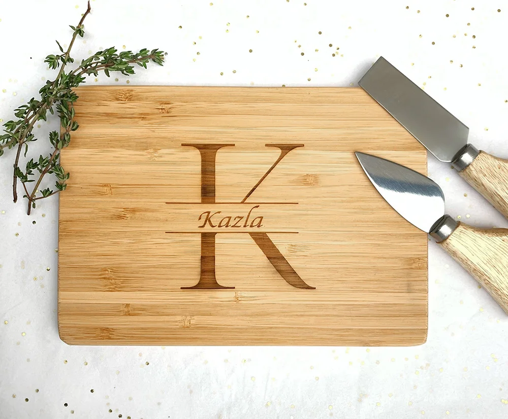 Personalized Wooden Cutting Board Engraved Housewarming Kitchen Gift Father's Day Best Dad Present Wedding Keepsake for Couple