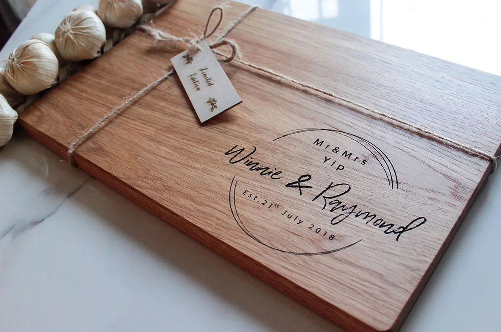 Personalized Wooden Cutting Board Engraved Housewarming Kitchen Gift Father's Day Best Dad Present Wedding Keepsake for Couple