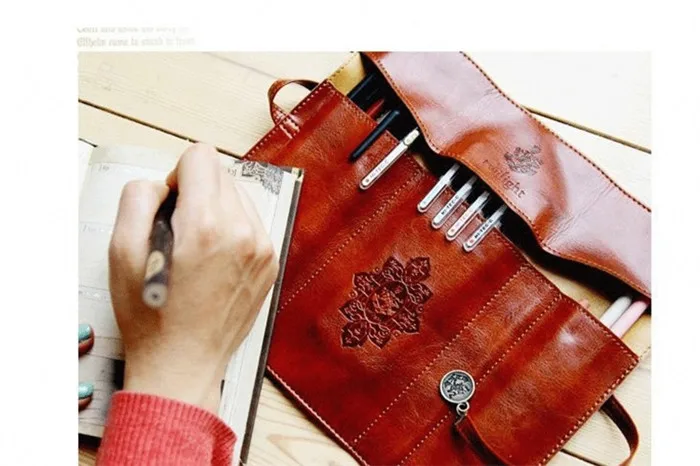 Fashion Vintage Roll PU Leather Pencil Case Twilight Pen Pouch Student Stationery Gift Woman Cosmetic Storage Bag Pencilcase