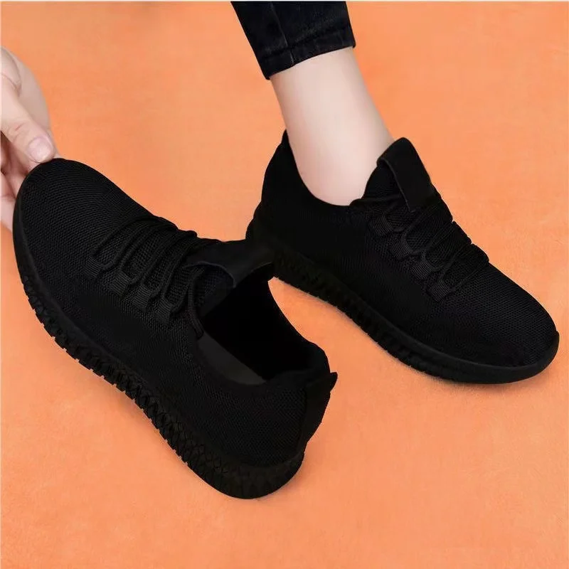 Spring /Autumn Elegant Lace up Round Head Running Casual Shoes Fashionable Hot Selling New Lightweight Women's Vulcanized Shoes