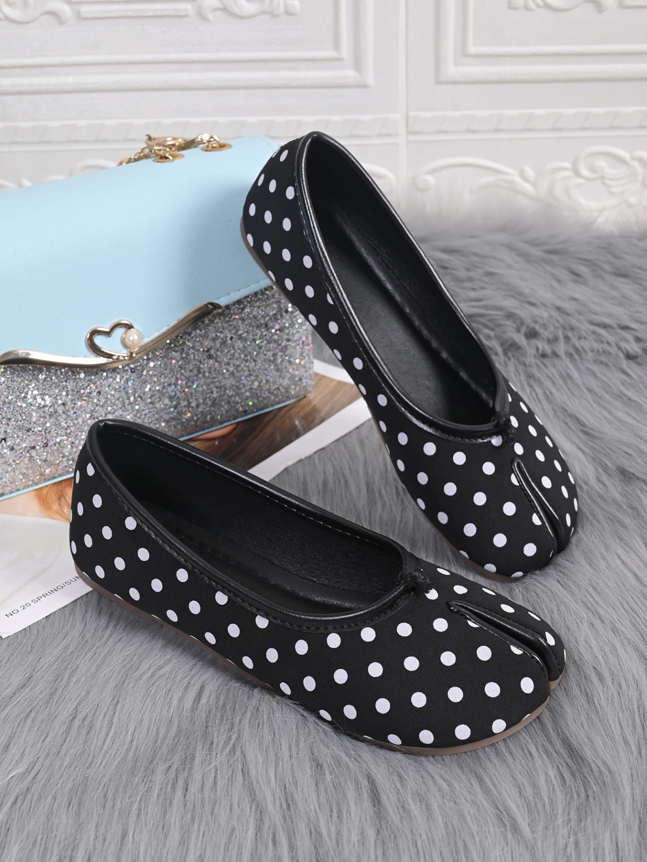 Korean Style Horse-Shoe Split-Toe Women's Shallow Mouth Single Shoes New Slip-On Pig's Trotters Versatile Grandma Flat Loafers