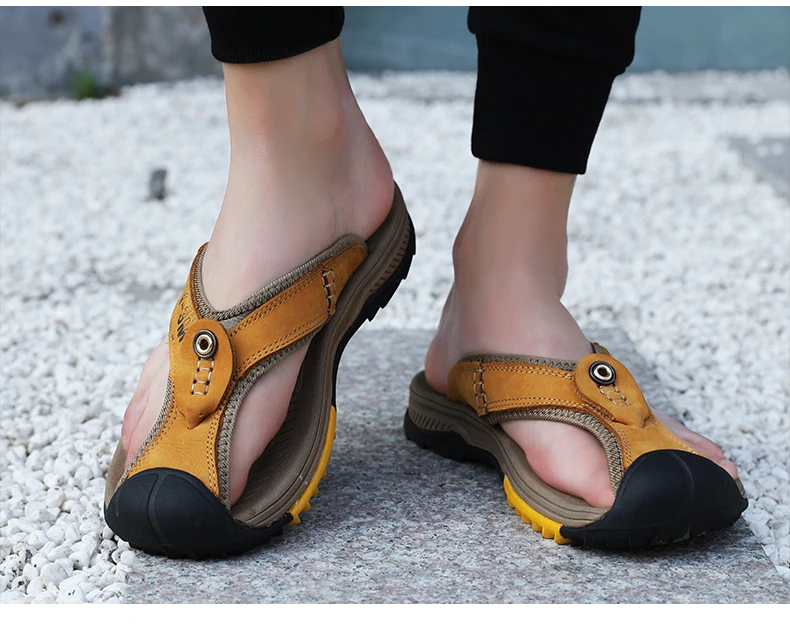 Genuine Cow Leather Shoes Men Sandals Mens Flip Flops Men's Casual Shoes Classic Massage Beach Slippers Anti-slip Summer 2021