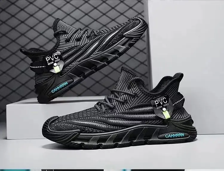 Men's Sports Shoes Breathable Mesh Thin White Shoes for Boys and Students Lightweight Casual Soft Soled Outdoor Running Shoes