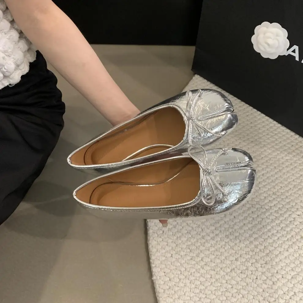 2026 Tabi Ninja Shoes Women Cozy Leather Flats Split Hoof Toe Loafers Femme Mary Jeans Mocasines Ladies Ballerina Shoes