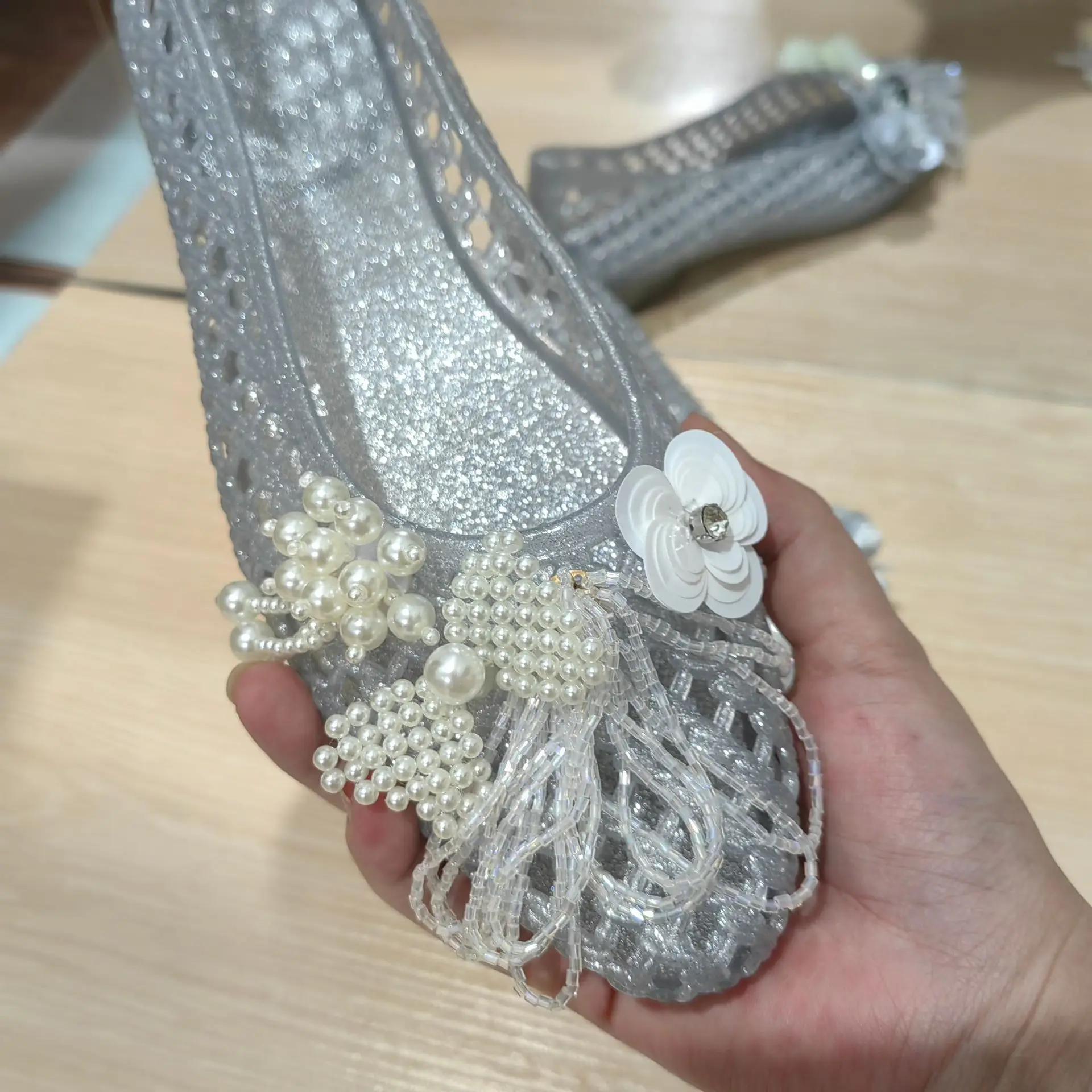 2026 Summer Hot-Selling Crystal Shoes, Pointed Toe, Closed Heel, Handmade Floral Shoes, Mesh Flat Sandals, Slippers, Crystal Shoes for Women
