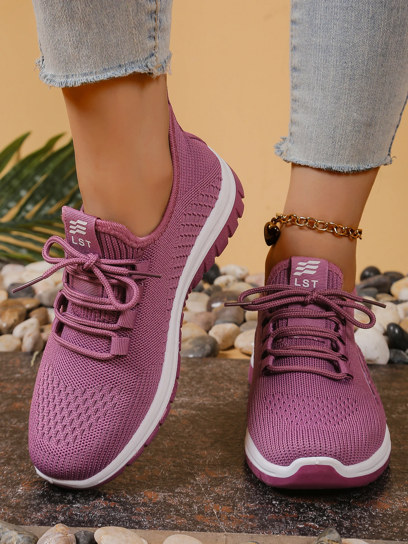 Women's shoes, soft soles, not tired feet,summer sneakers platform shoes, flying weaving, breathable women's sneakers shoes
