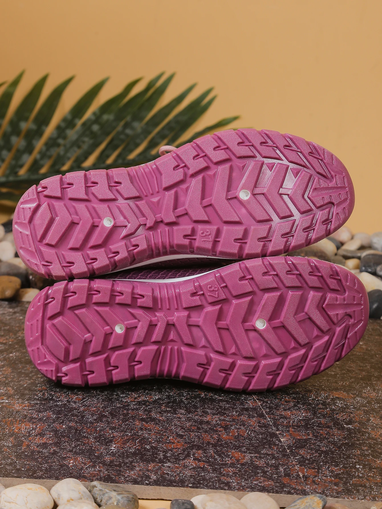 Women's shoes, soft soles, not tired feet,summer sneakers platform shoes, flying weaving, breathable women's sneakers shoes