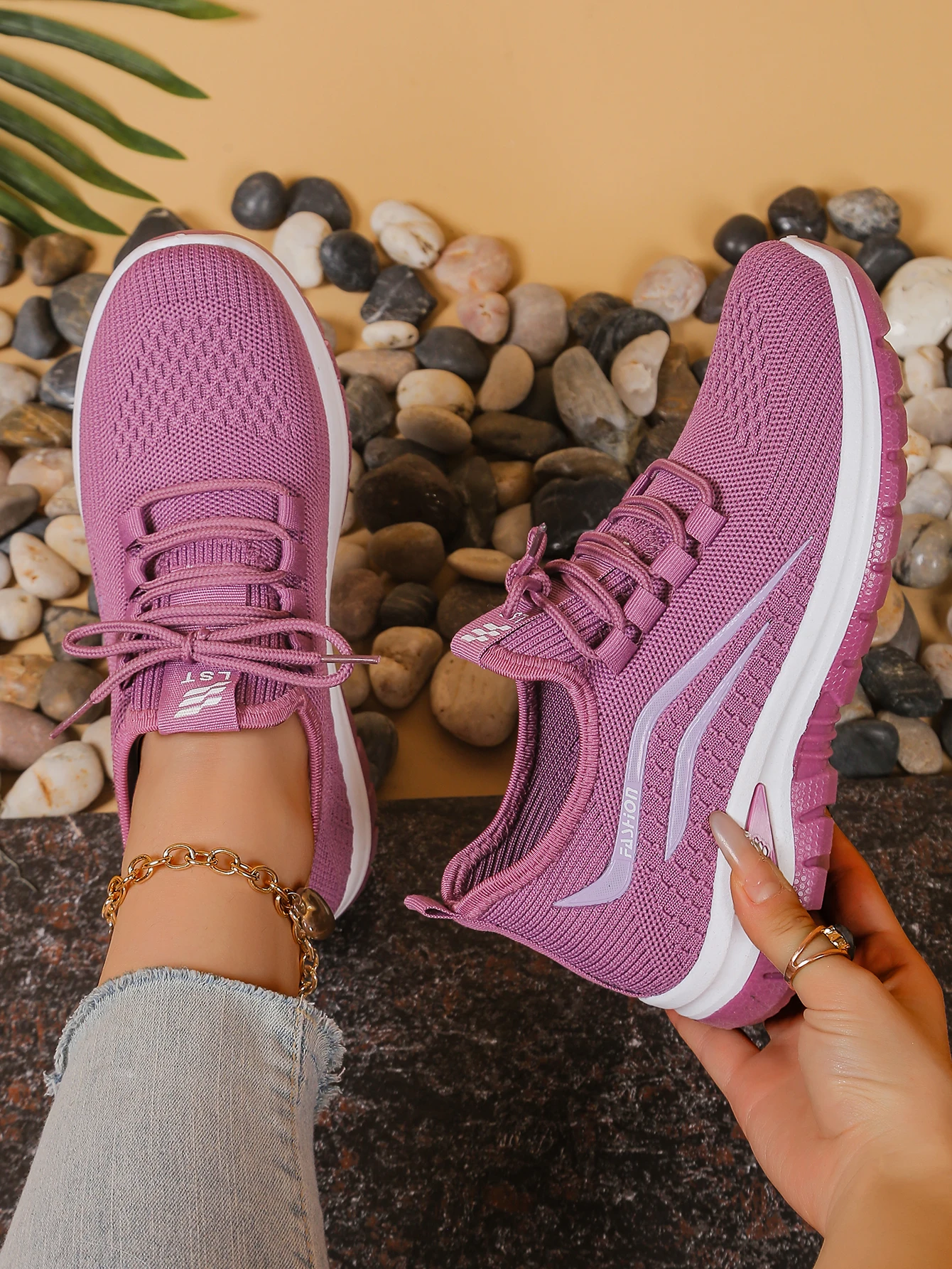 Women's shoes, soft soles, not tired feet,summer sneakers platform shoes, flying weaving, breathable women's sneakers shoes