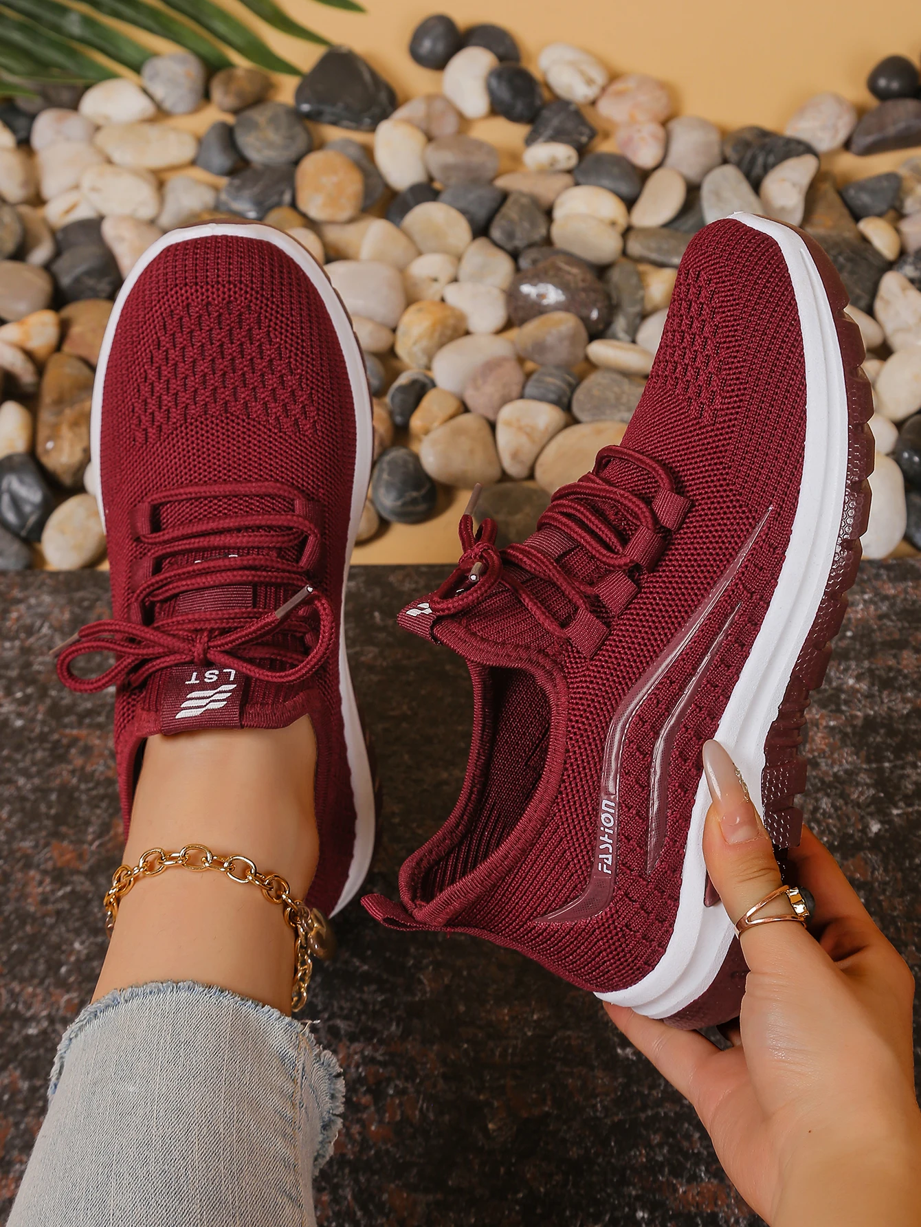 Women's shoes, soft soles, not tired feet,summer sneakers platform shoes, flying weaving, breathable women's sneakers shoes