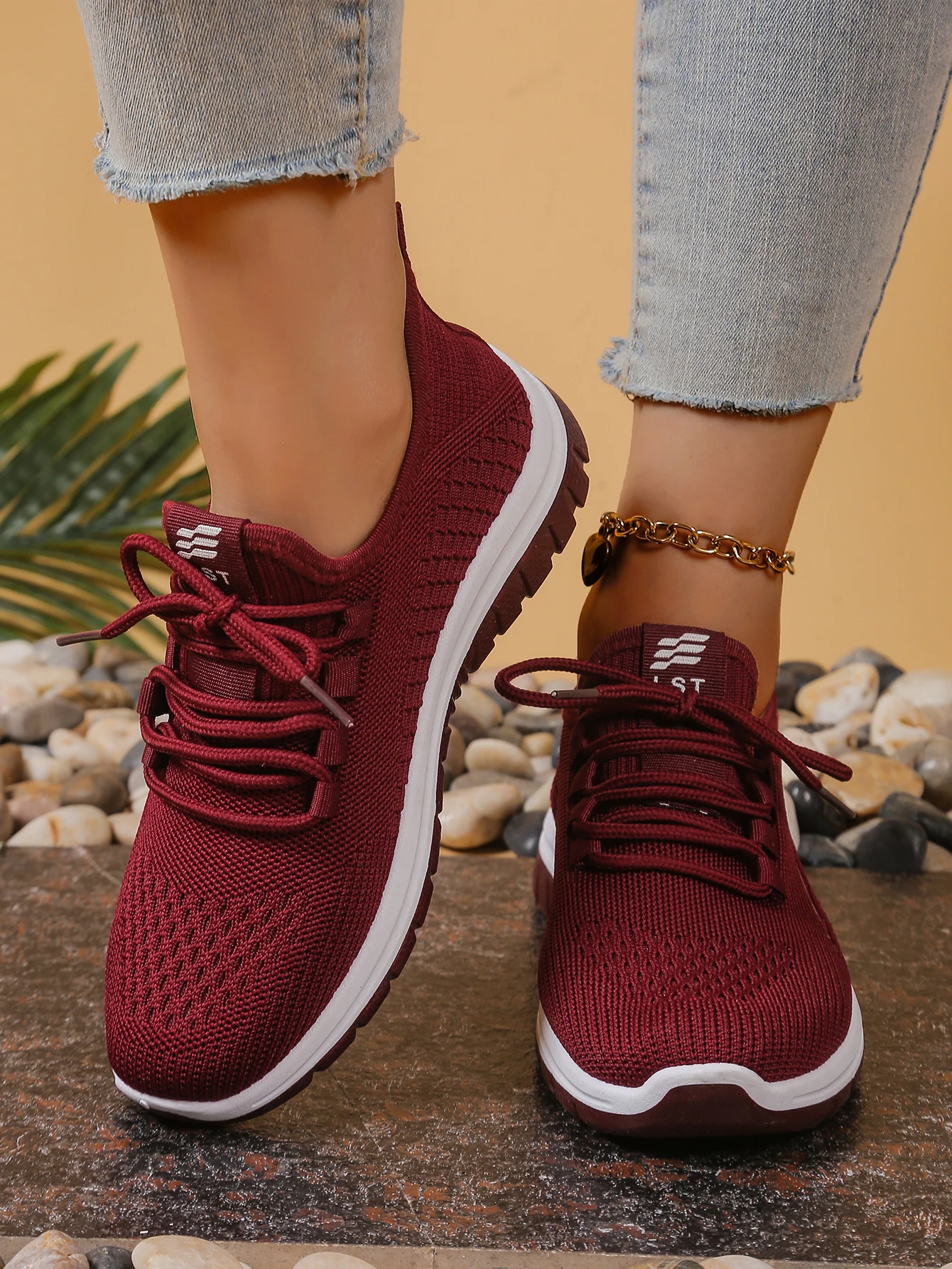 Women's shoes, soft soles, not tired feet,summer sneakers platform shoes, flying weaving, breathable women's sneakers shoes