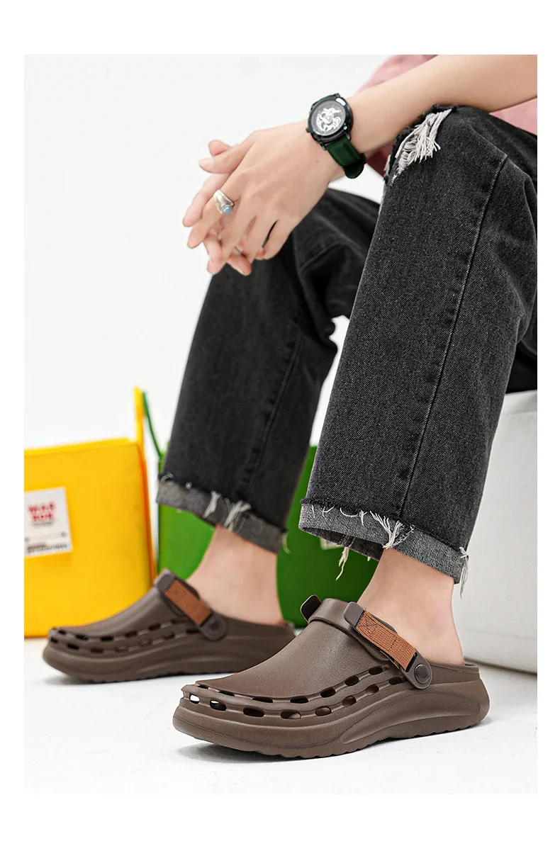 Quick-Dry EVA Solid Color Mens Sandals Fashion Trendy Lightweight Outdoor Travel Essentials Beach Shoes Casual Men’s Slippers