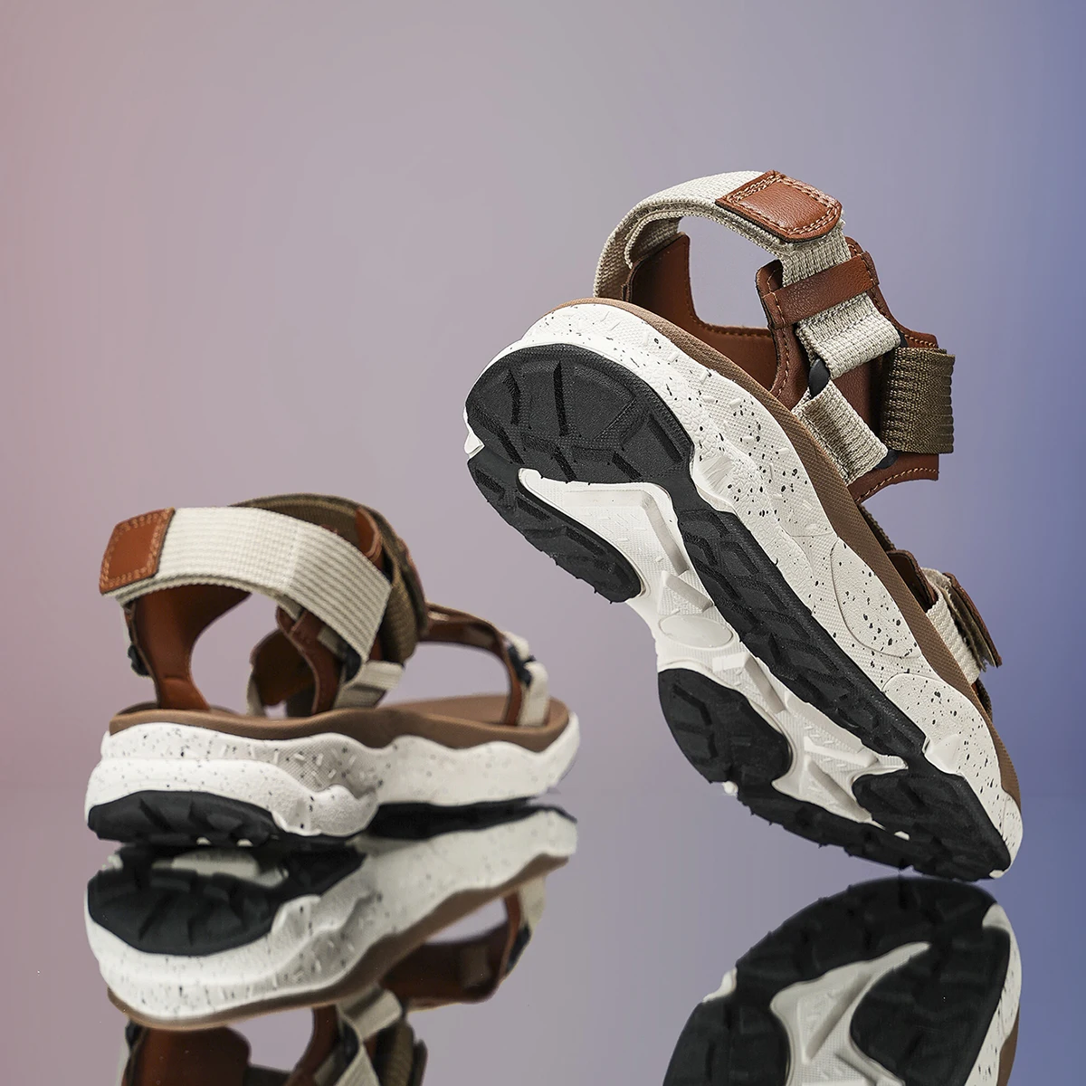 Men's Casual Sports Sandals Outdoor Hiking Sandals Comfortable Non-Slip Beach&Trekking Sandals Plus Size Adjustable